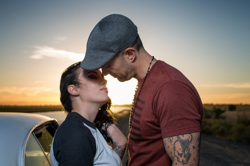 Engagement sessions with tattooed alternative couple by Matthew Leland Photography