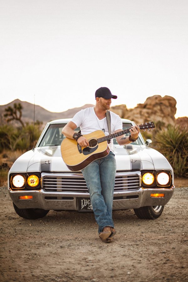 Promotional musician portraits of country music artist Tim Hicks in the Joshua Tree National Park by Matthew Leland Photography